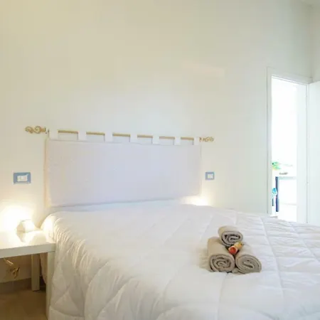 Contraruia Villa *